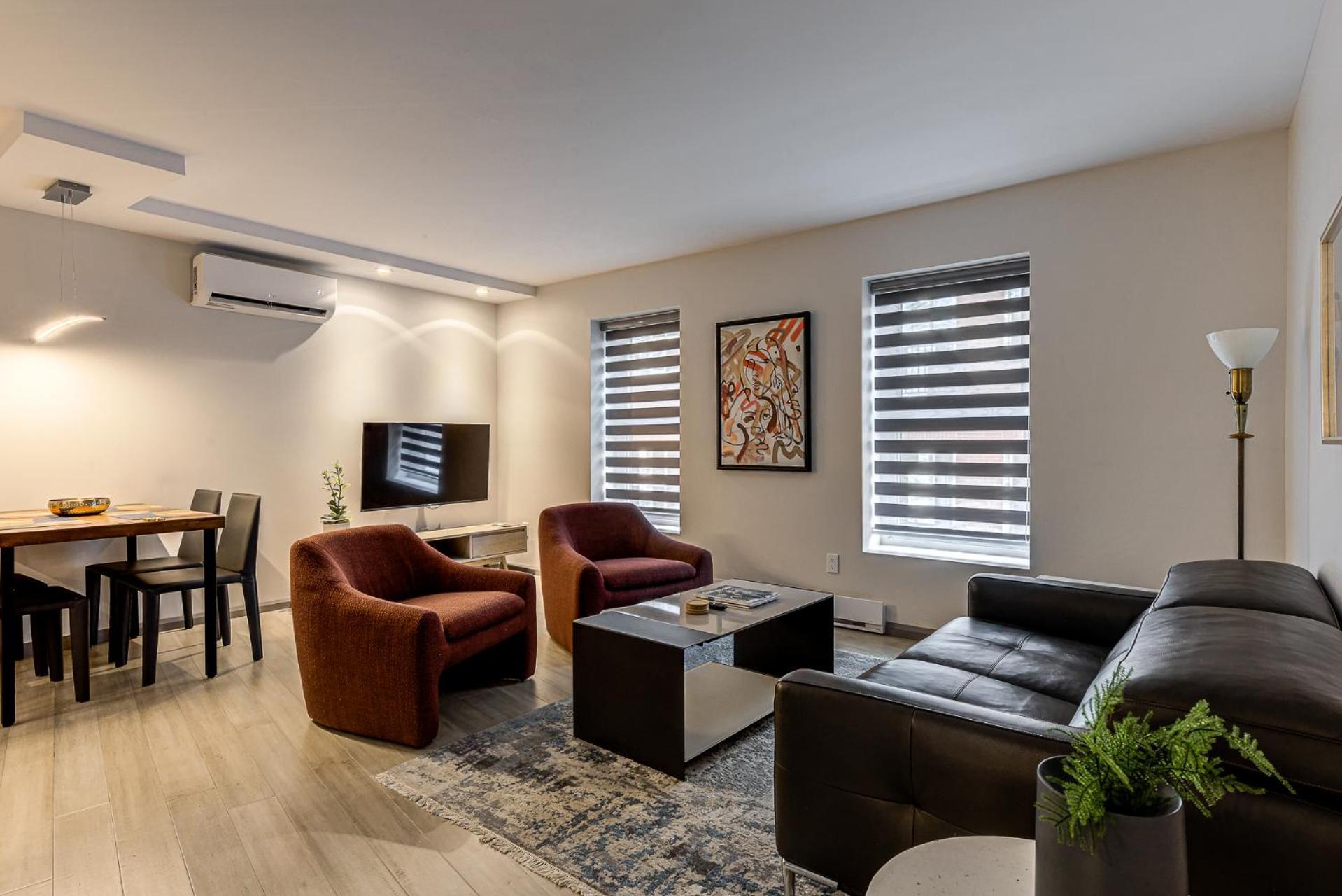 77 St-Vallier Quebec City Room photo